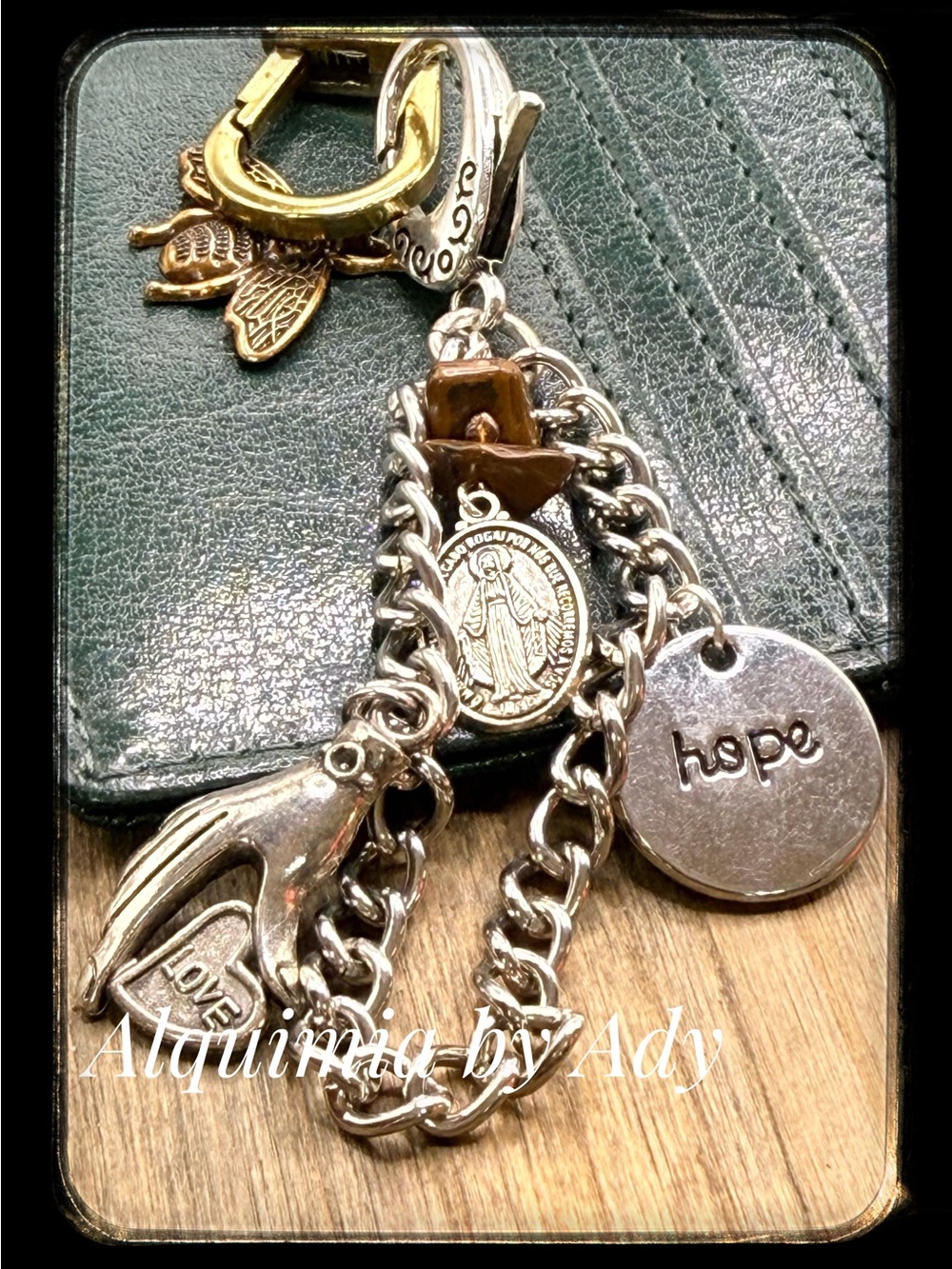 Silver Hope Charm Key & Card Holder Accessory